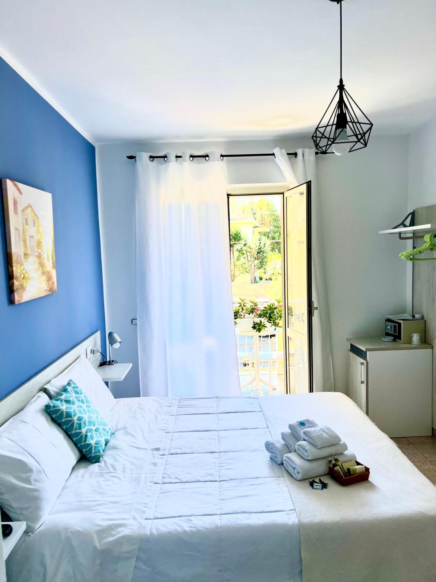 트로페아 Light Blue B&B 외부 사진